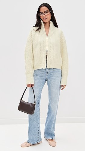 Mila Zip Up